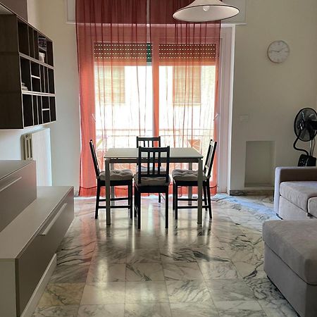 Mare Foce E Centro Daire Sanremo Dış mekan fotoğraf